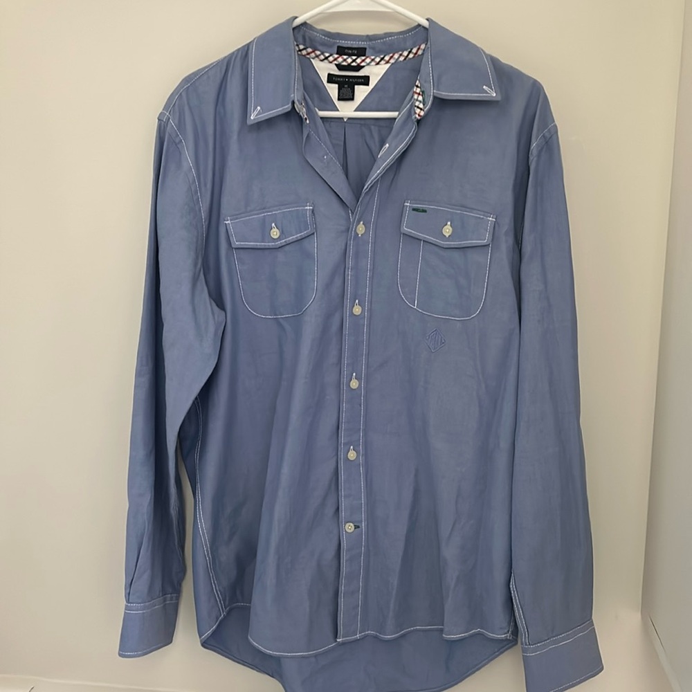 Tommy Hilfiger men’s blue button down collar dress shirt